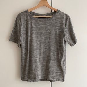 Icebreaker grey wool T-shirt. Boat neck. Small